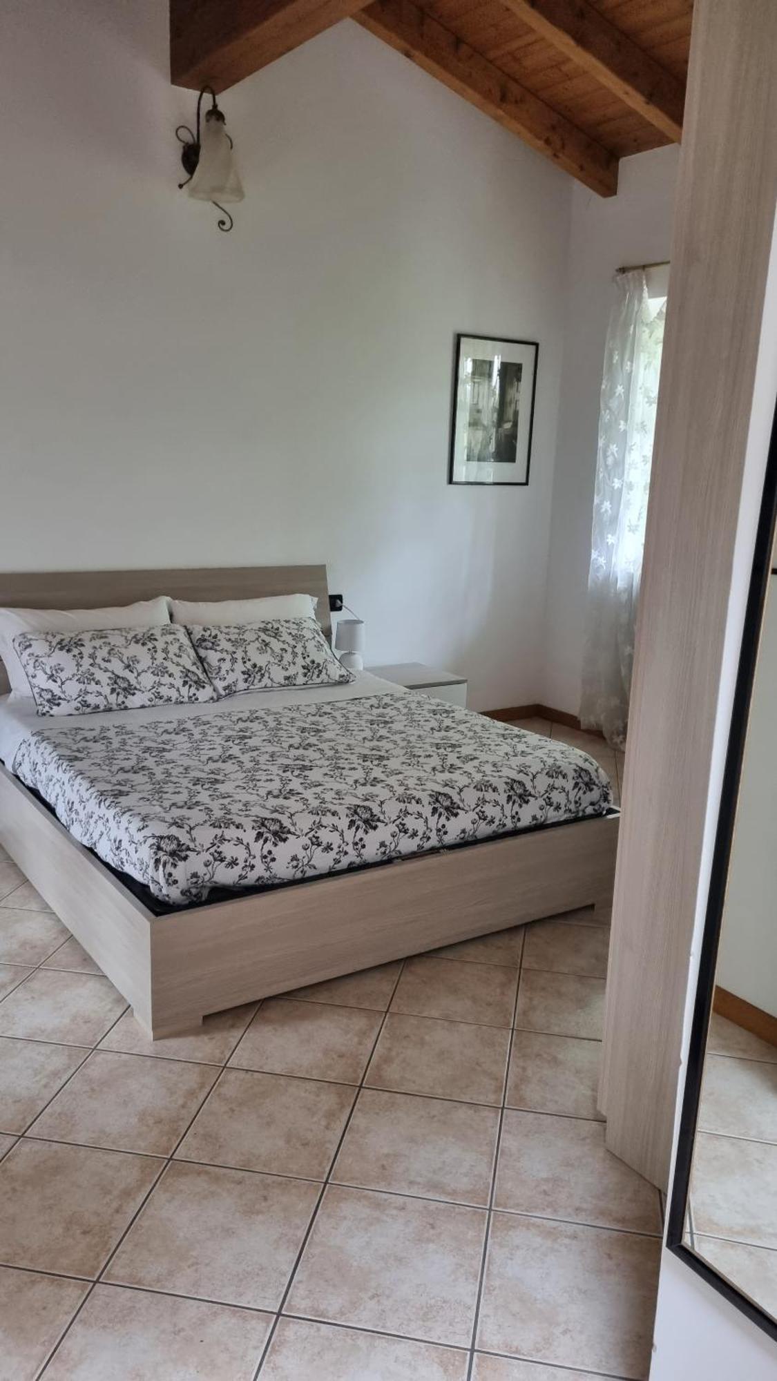 Agriturismo Pastorelli Osmate Екстер'єр фото